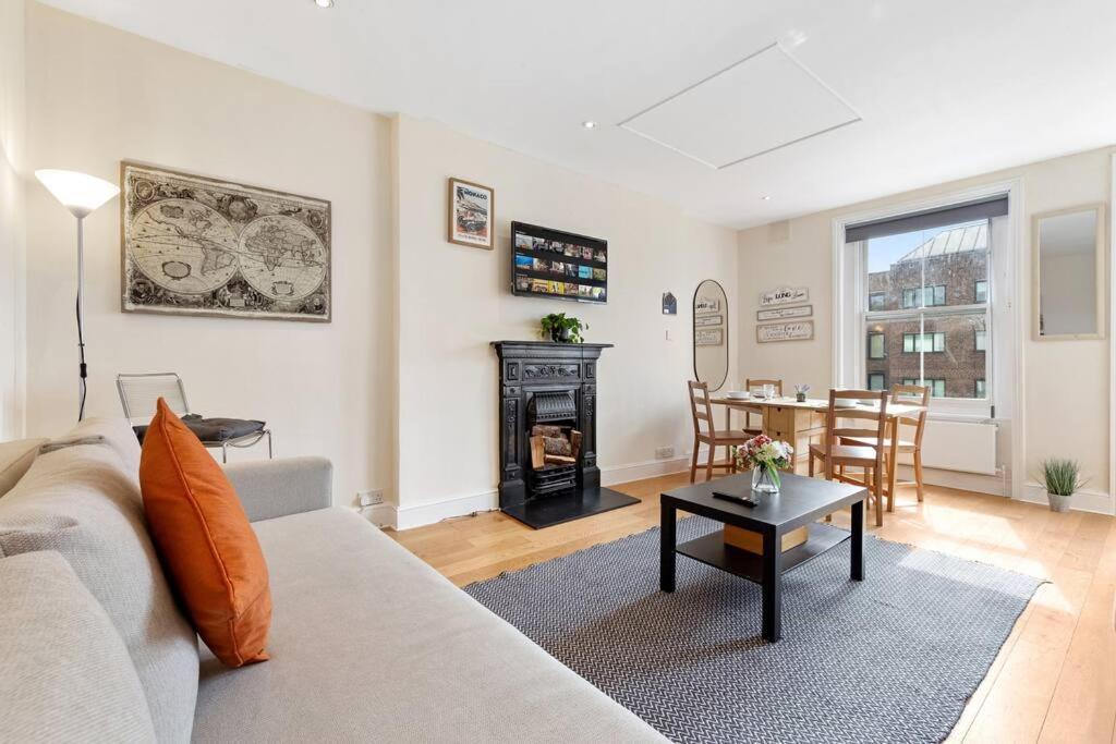 Spacious Sleep 11 With Terrace In Earls Court Ec99 London Eksteriør bilde